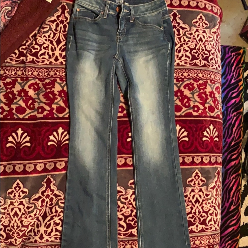 Women’s Petite Bootcut Jeans Size 6
